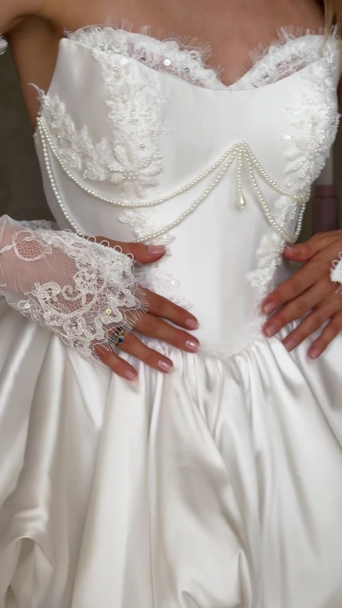 White Strapless Mini Party Dresses Appliques Pearl Beaded Prom Evening Dress Short Wedding HZ0307